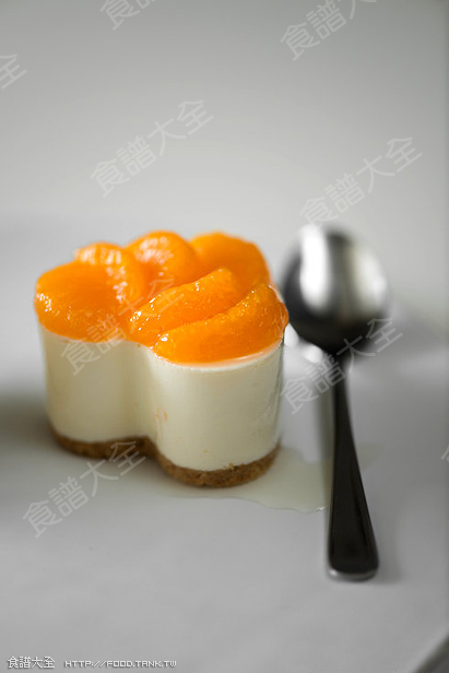  香橙蜜桔凍起士蛋糕