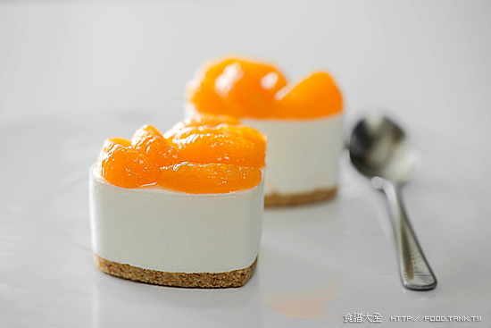  香橙蜜桔凍起士蛋糕