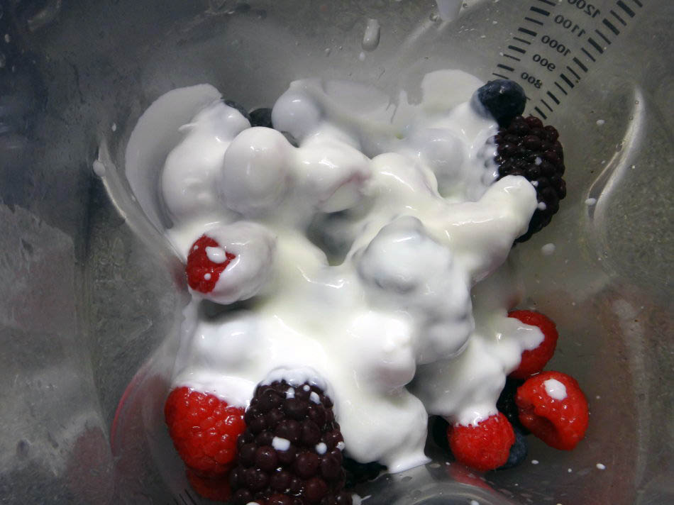 莓果冰淇淋冰棒做法3