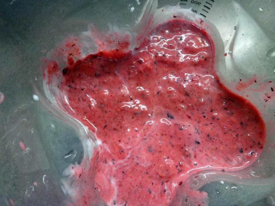 莓果冰淇淋冰棒做法5