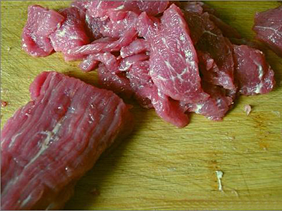 牛肉變嫩，牛柳做法 - 2 頂絲切